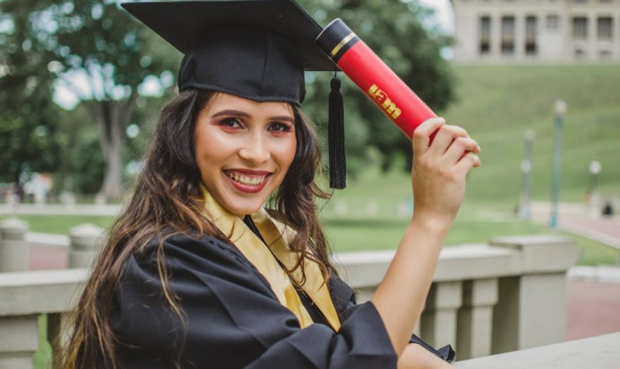 Купить диплом педагога в Волоконовке